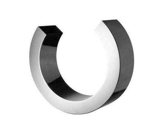 五(wǔ)金壓鑄(zhu)件