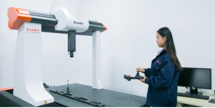 數控(kòng)車床加工